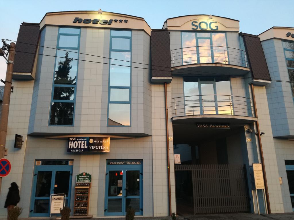 Garni Hotel S.O.G.* * * Trencin Exterior photo