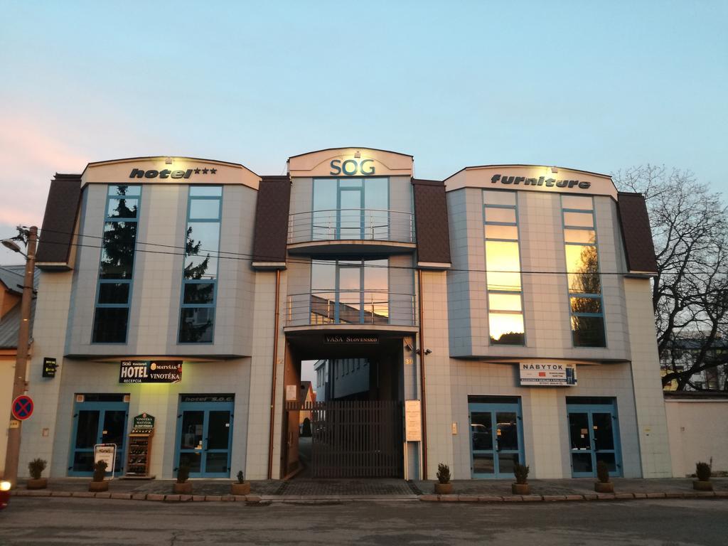 Garni Hotel S.O.G.* * * Trencin Exterior photo